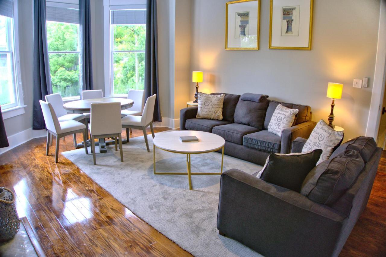 2 Bedroom Newly Renovated Townhome In Historic 薩凡納 外观 照片