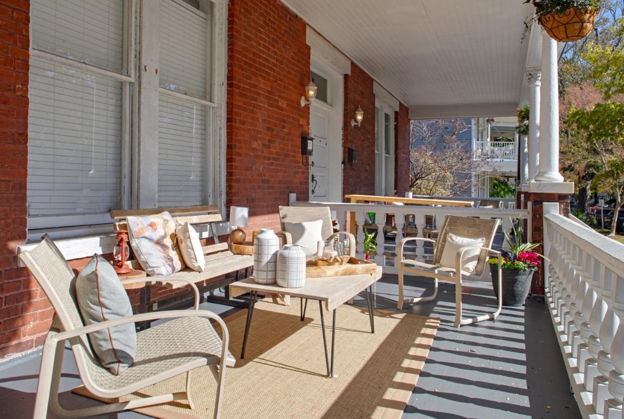 2 Bedroom Newly Renovated Townhome In Historic 薩凡納 外观 照片
